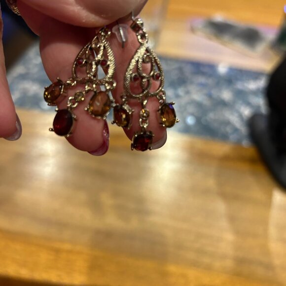 Beautiful delicate dangly chandelier earrings with semi-precious stones-fashion - Picture 5 of 6